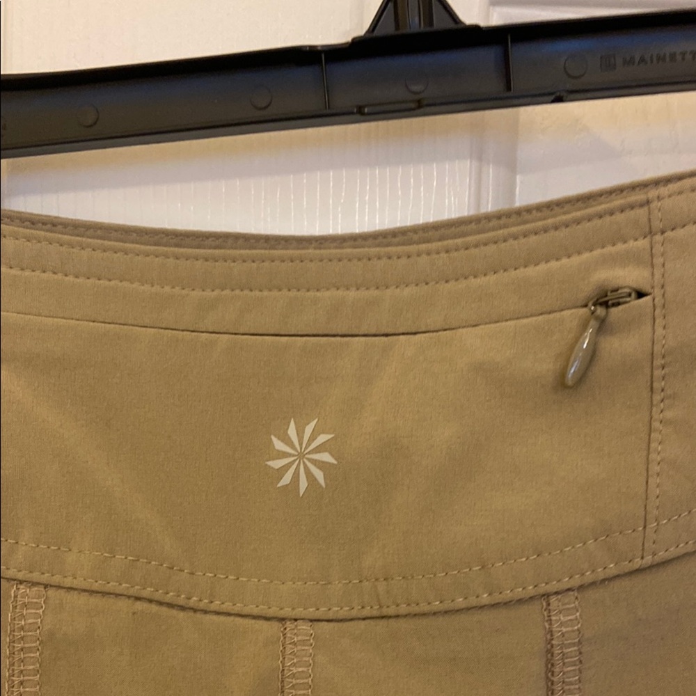 Athleta tan athletic skirt - Picture 4 of 6